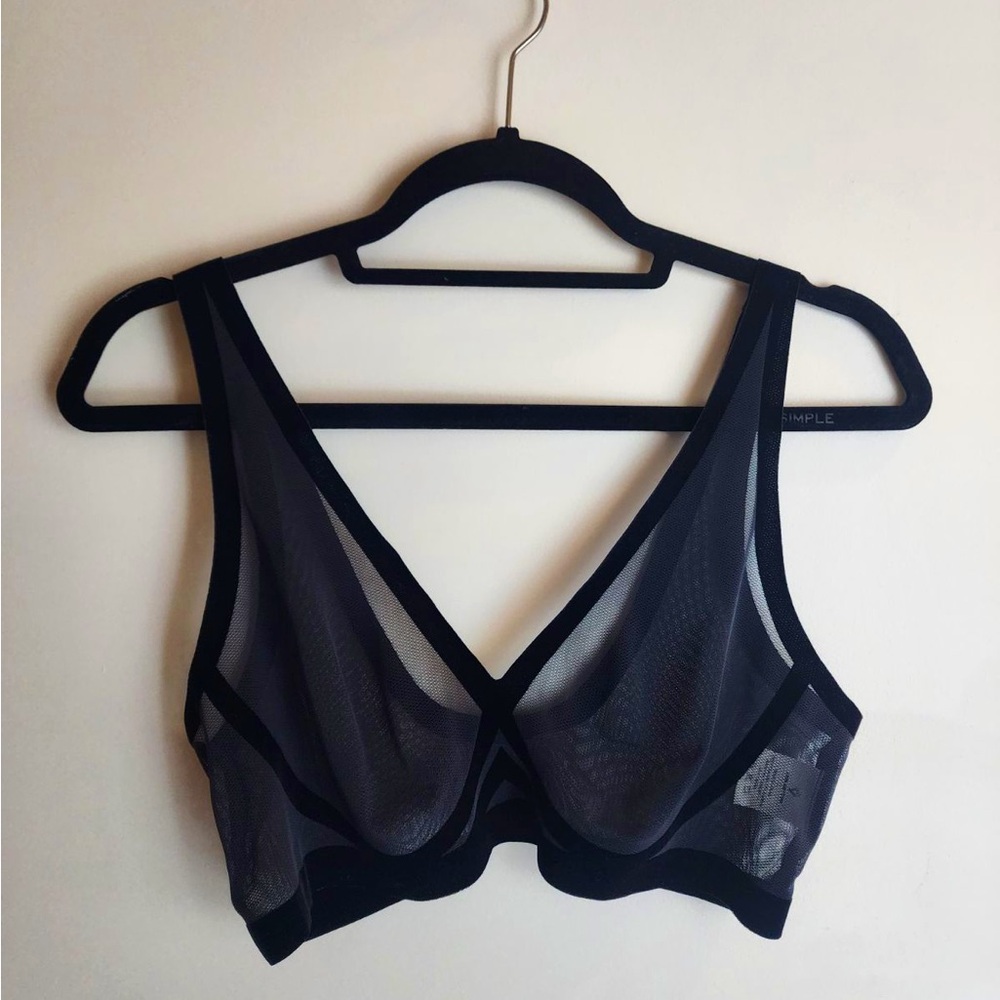 EBY Seamless Sheer Bralette in Black
